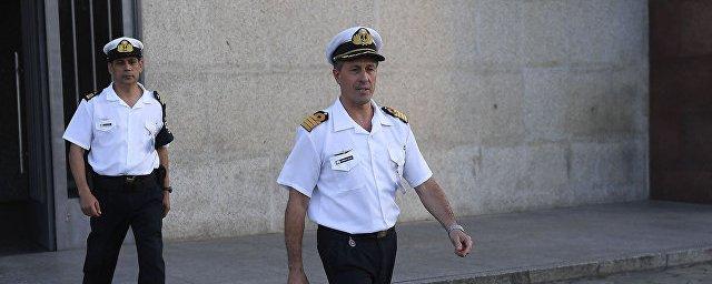 ВМС Аргентины: Незадолго до погружения подлодки ее покинули два моряка
