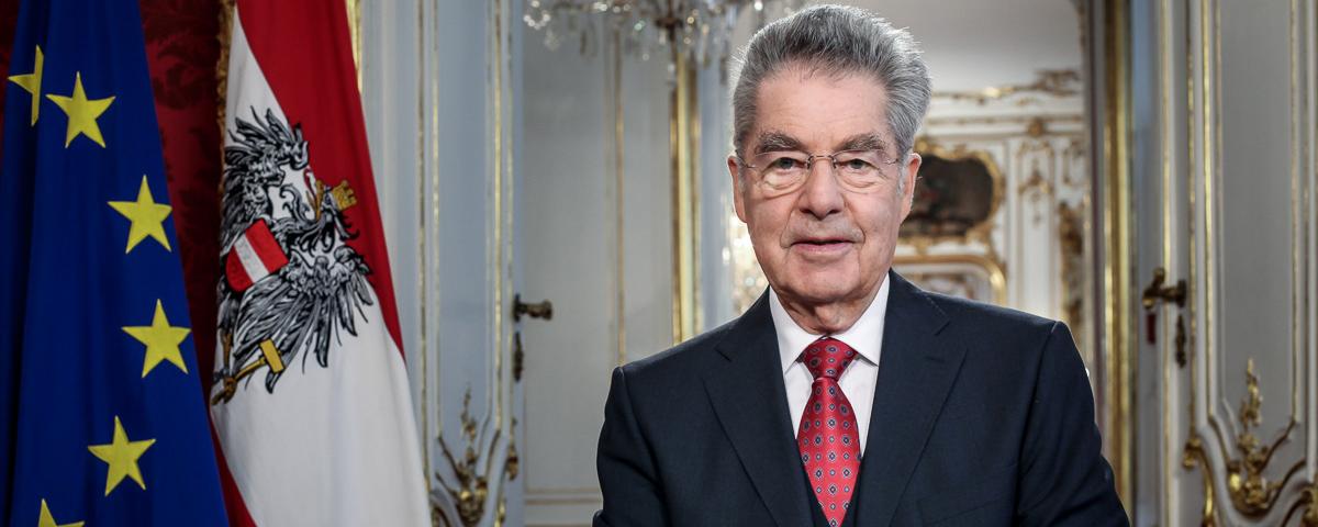 Президент Австрии: История о шпионаже не омрачит отношения с Россией