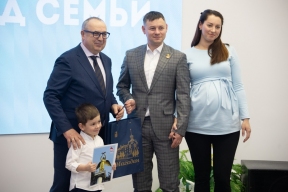 Жители Магадана получили «Жилищные сертификаты»