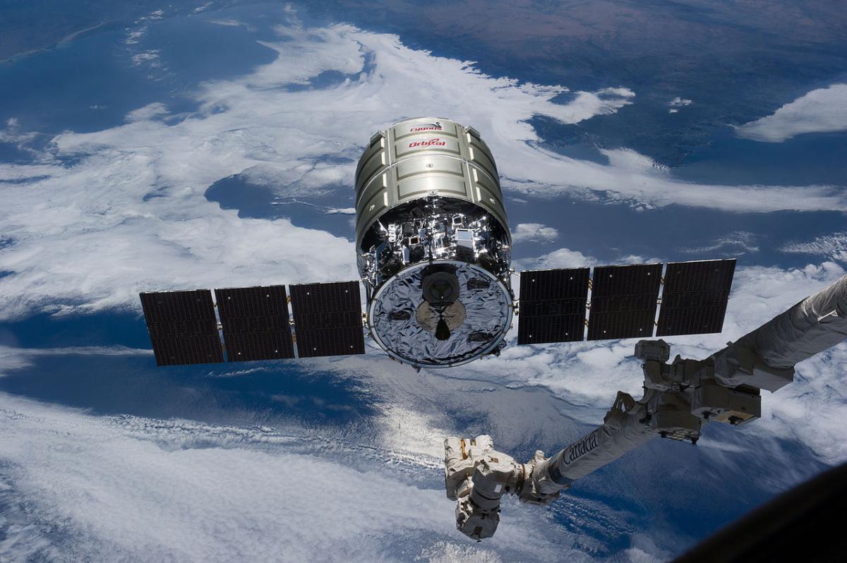 Старт корабля Cygnus к МКС перенесли на 21 марта