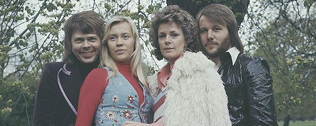 В сети появились первые фото воссоединившейся группы ABBA