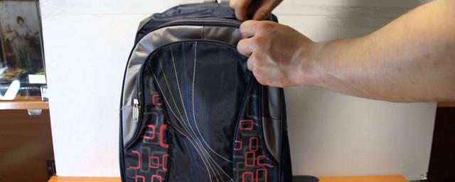 В Новосибирске грабитель отобрал у школьницы сумку с учебниками