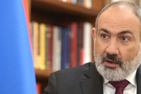 Пашинян выступил против перевода российских миротворцев в Армению