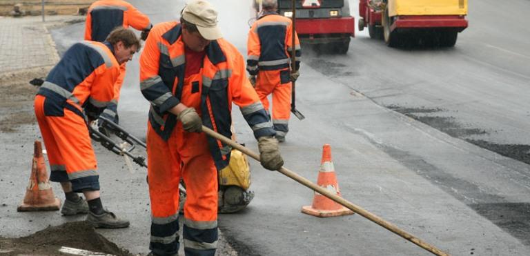 В Калуге в конце марта начнут ремонт дорог