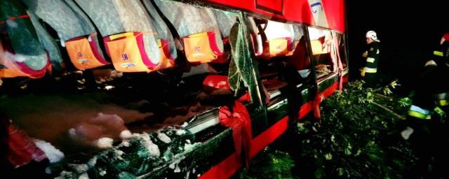 В Польше три человека погибли и 37 пострадали в ДТП с автобусом