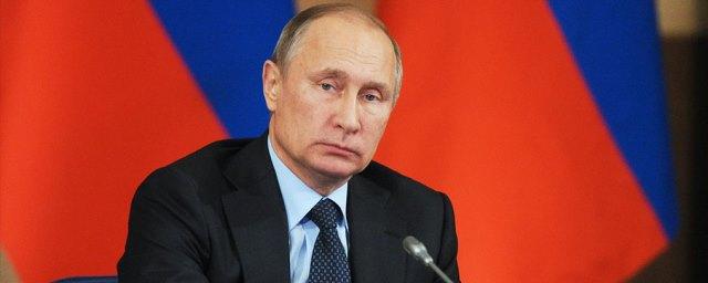 Путин предложил ввести присягу для вступающих в гражданство РФ