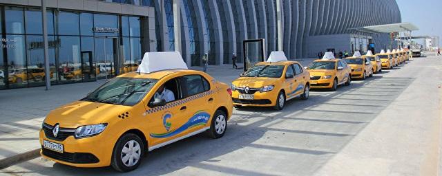 В аэропорту «Симферополь» найдены пять нелегальных такси