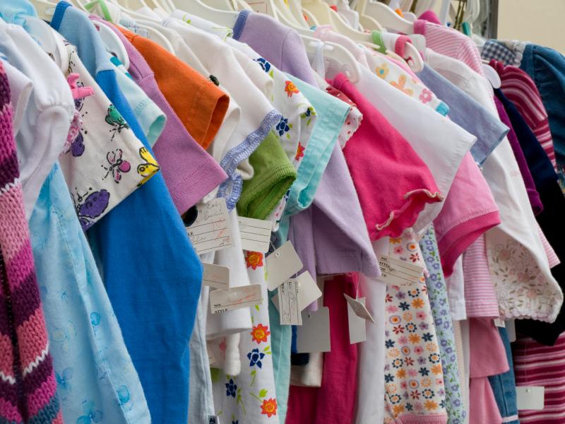 В Тульской области из продажи изъяли 2300 единиц одежды для детей