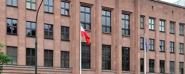 Варшава назвала «антипольским инцидентом» подрыв автобуса под Львовом