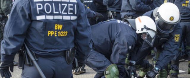 В Штутгарте из-за беспорядков задержали 400 демонстрантов