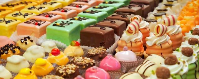 В Невьянске 45 человек отравились сладостями кондитерской «Лакомка»