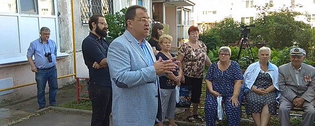 Игорь Сухин пообещал оперативно решить проблемы жителей деревни Тимохово