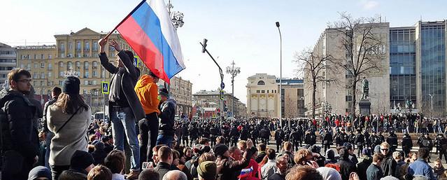 Путин подписал закон о штрафах за нарушения при организации митингов