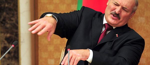 Лукашенко заявил, что прокурорам из России и Украины плевать на «дело россиян»