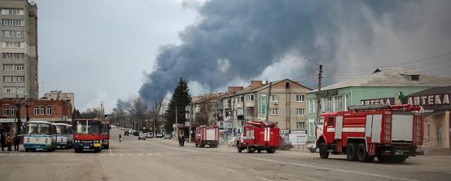 Под Харьковом из-за взрывов на складе боеприпасов погибла женщина