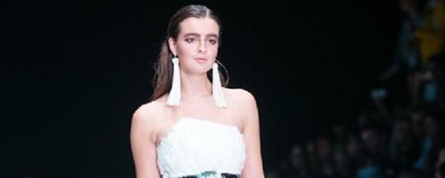 Юная дочь Стриженовых приняла участие в показе на Неделе моды в Москве