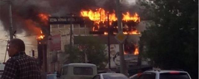В Омске произошел пожар в гостиничном комплексе «Гер Шулер»