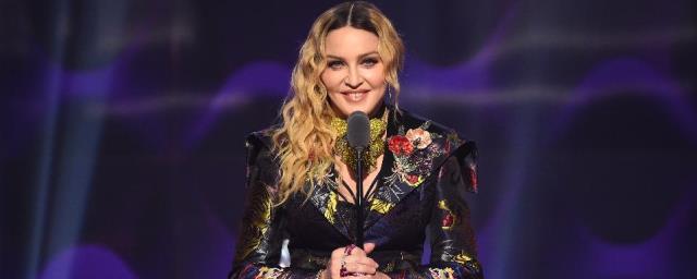 Мадонна назвала шарлатанами создателей байопика о себе