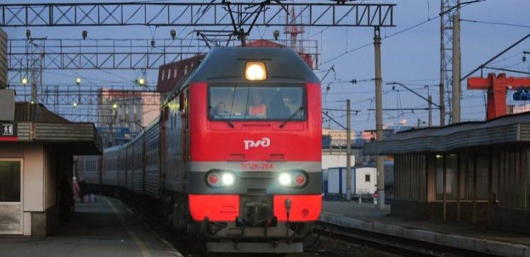 РЖД с октября отменит поезд Екатеринбург-Нижневартовск
