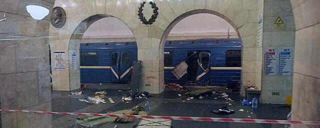 Эвакуация из метро Петербурга после взрывов завершена