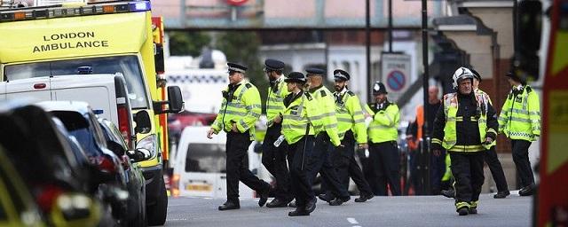 Полиция задержала мужчину по делу о взрыве в метро Лондона