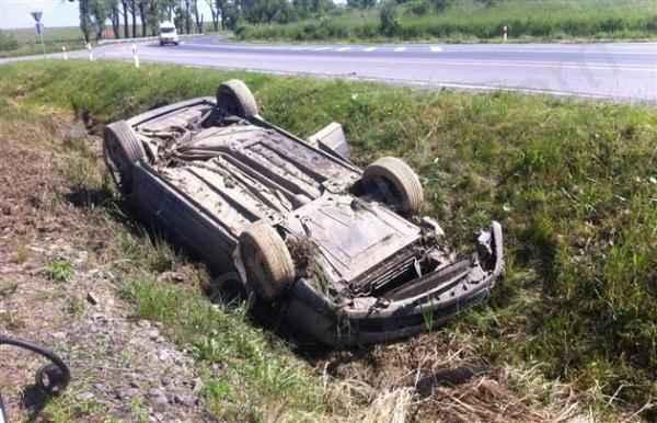 Во Владимирской области в перевернувшемся авто погибли три человека