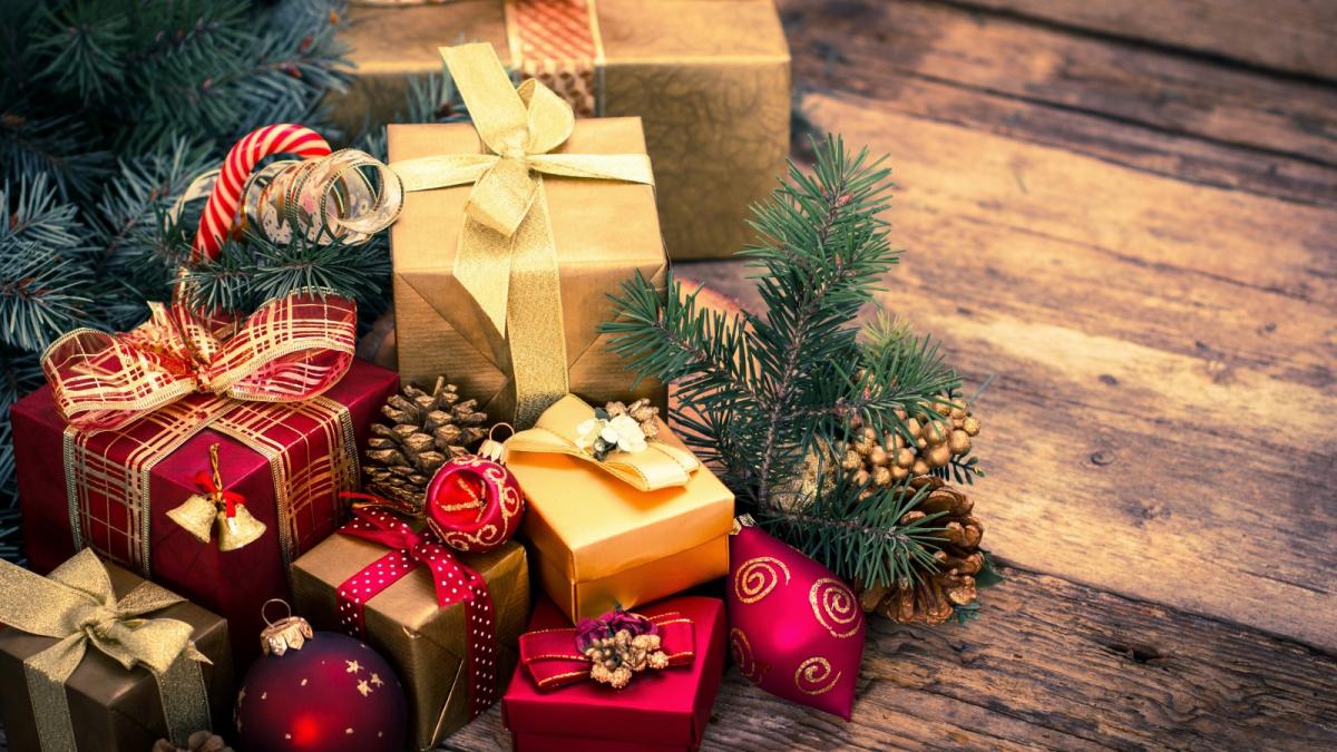 Севастополь отправит новогодние подарки детям Донбасса