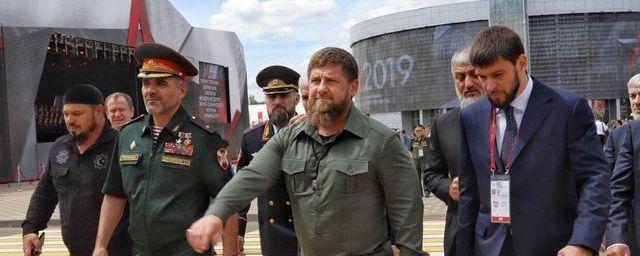 Песков объяснил, почему Кадыров стал генерал-майором