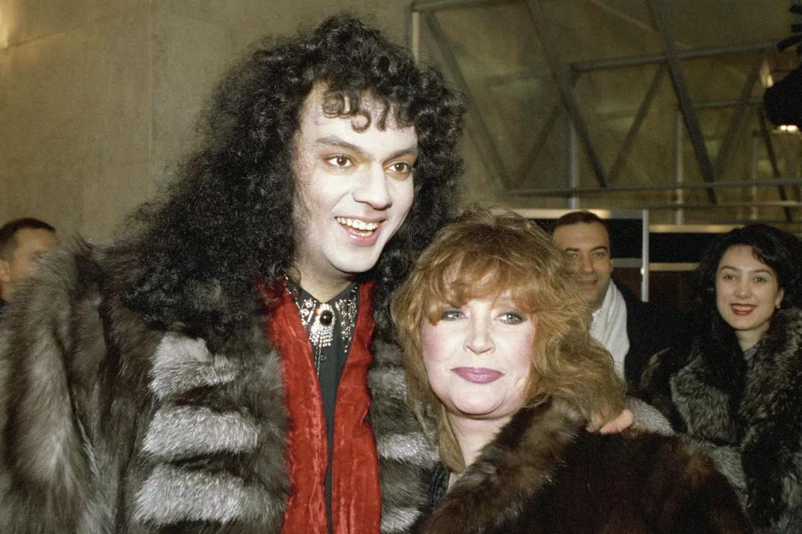 Унижение бывшего. Пугачева раскрыла тайну брака с Киркоровым. Филипп лишился покоя и сна