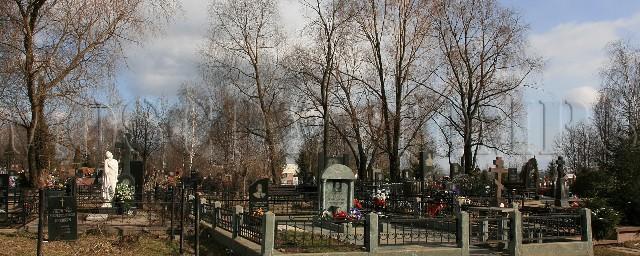 В Москве за мошенничество задержали заведующего кладбищем