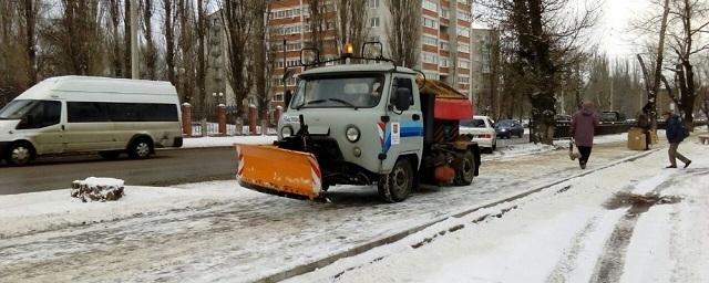 С улиц Воронежа ночью вывезли 845 кубометров снега