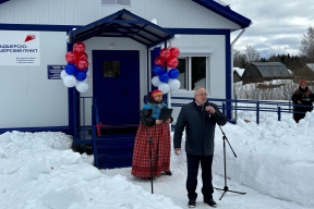 В поселке Красная Поляна Костромской области построили новый фельдшерско-акушерский пункт