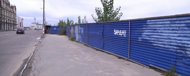 Верховный суд РФ обязал «Трейд-парк» снести недострой за синим забором