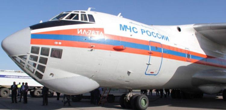 Самолет МЧС РФ доставил из Йемена в Москву 50 человек 