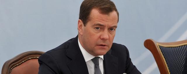 Медведев продлил срок получения доходов РФ по проекту «Сахалин-2»