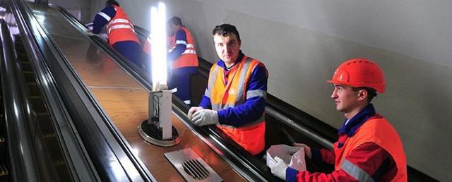 Зеленую ветку московского метро ремонтируют 1000 работников