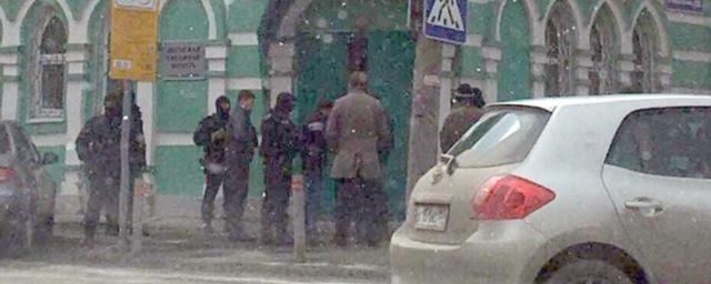 В центре Перми спецслужбы эвакуировали прихожан из мечети