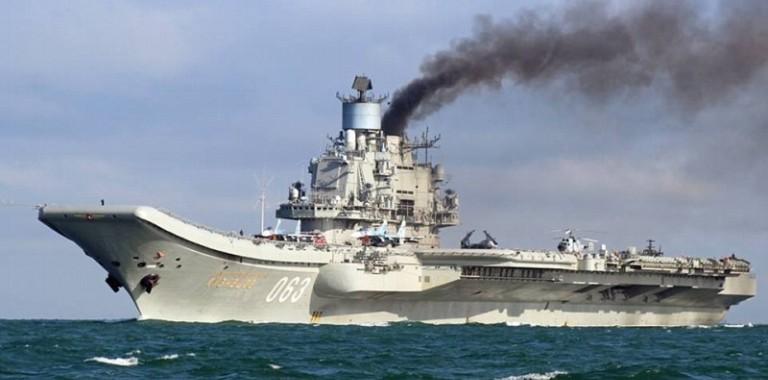 За группой «Адмирала Кузнецова» в Ла-Манше наблюдает армада НАТО