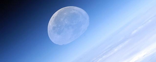 Через 5-6 лет туристам предложат облететь Луну на корабле «Союз»