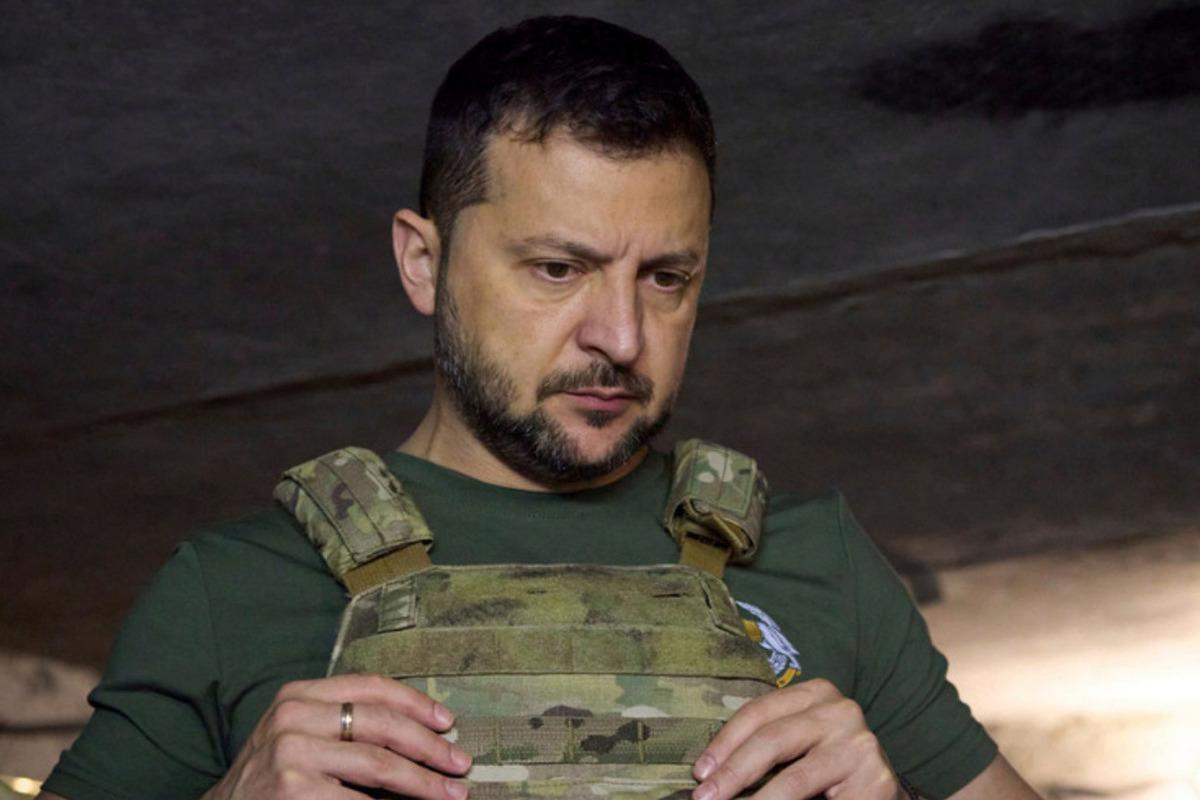 Зеленский подтвердил, что Украина причастна к атаке на аэродром в Джанкое