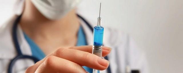 Порядка 200 тысяч сахалинцев привили от гриппа в этом году