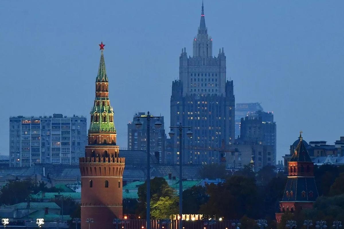 Дипломат Любинский считает, что политика Берлина идет вразрез с интересами евразийской безопасности