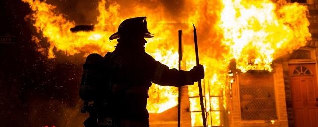 В Пскове на заводе «ЖБИ-1» произошел пожар