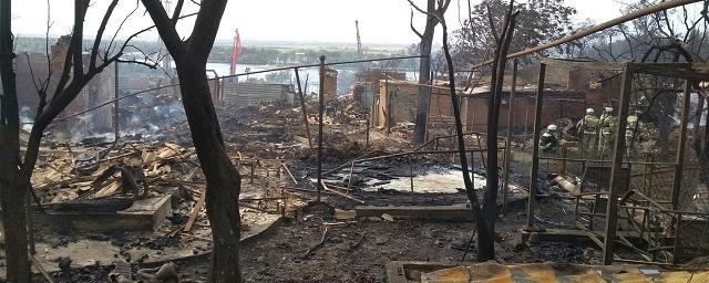МЧС: Масштабный пожар в Ростове полностью потушен