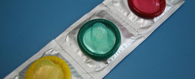 Главе Роспотребнадзора пожаловались на высокую стоимость презервативов