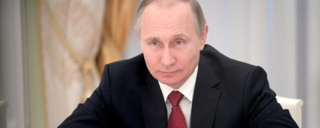 Президент поручил премьеру усилить защиту персональных данных россиян