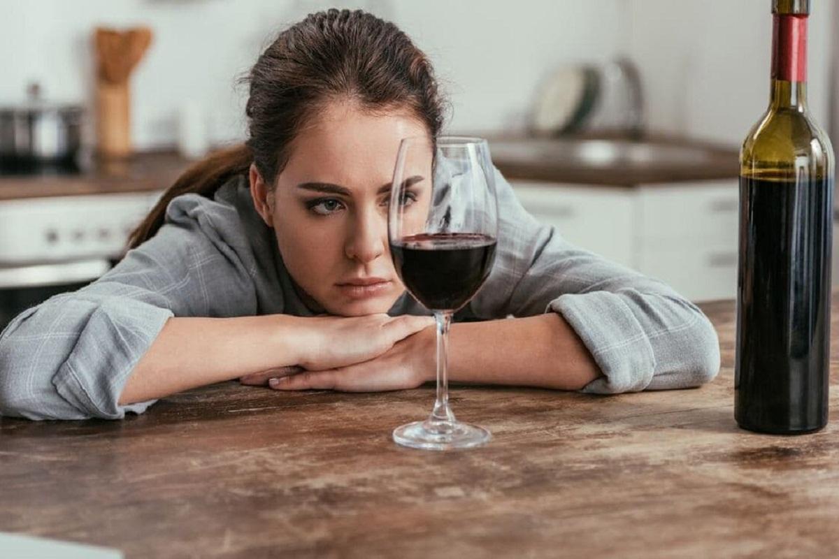 Ученые нашли связь между сексизмом и женским алкоголизмом