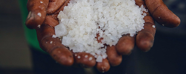 Канадские ученые развеяли миф об опасности соли