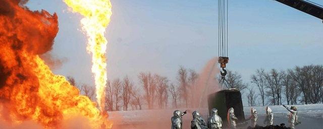 В ХМАО при пожаре на нефтяной скважине пострадали восемь человек