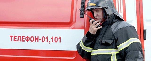 В Москве пожарные эвакуируют жильцов 17-этажного дома из-за возгорания